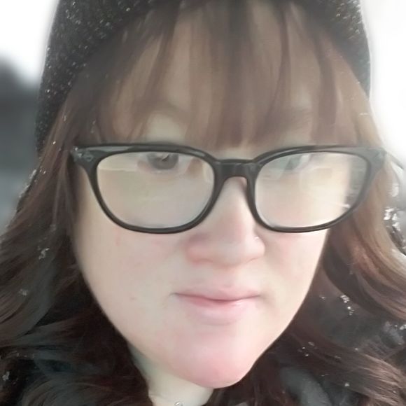 Meet your Posher, Kandace - Picture 3 of 3